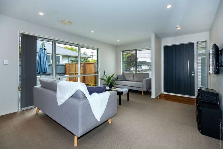 10 Bideford Place Dallington_9