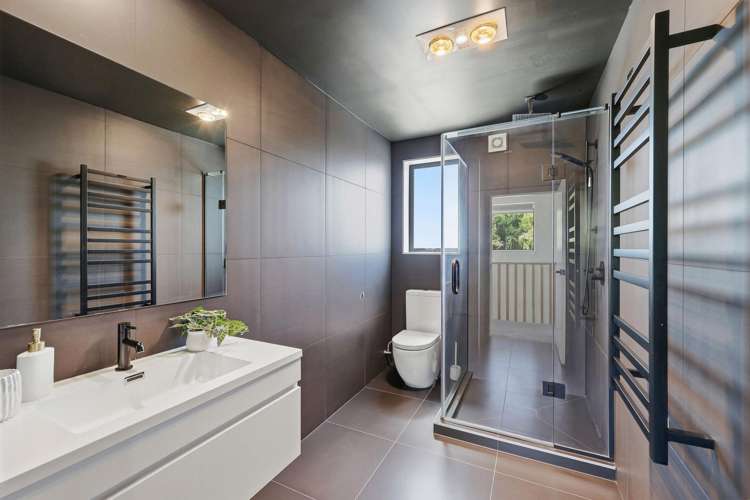 111D Woodglen Road Glen Eden_12