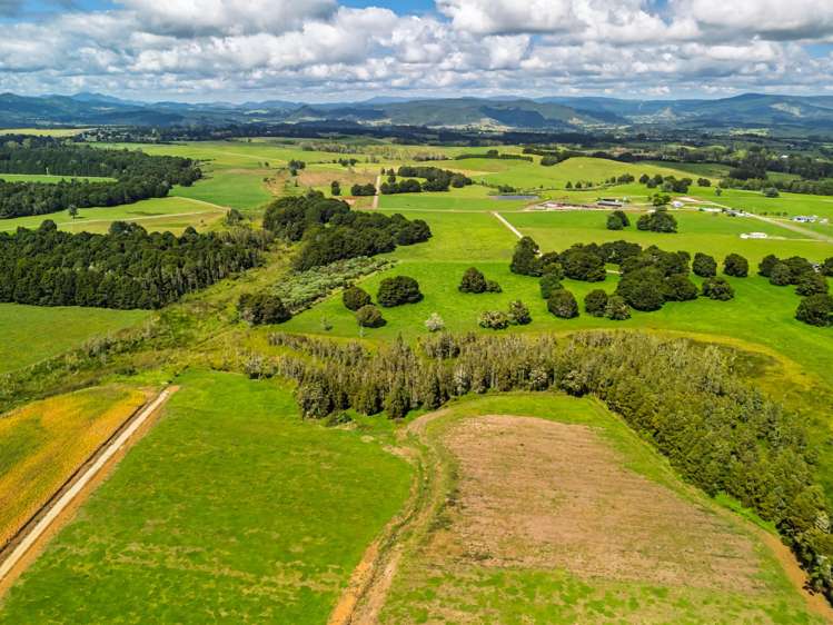 75 Thorpe Rd Kaikohe_16