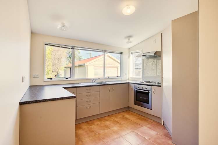 88 Wildberry Street Woolston_10