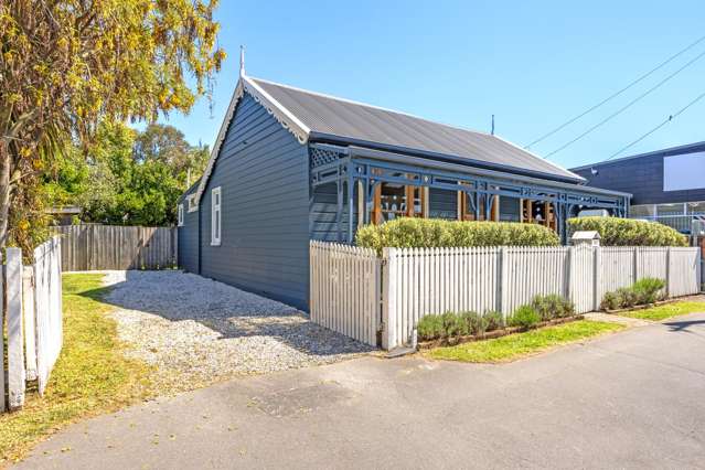 Character & Charm - Part Double Glazed, Freehold