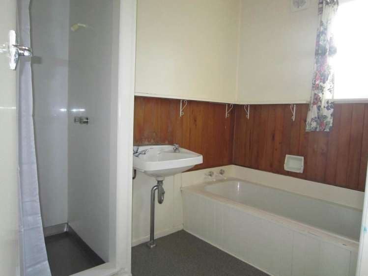 8 Mcquarrie Avenue Wattle Downs_6