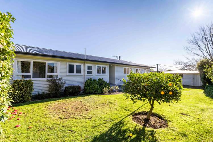 27 Breadalbane Road Havelock North_18