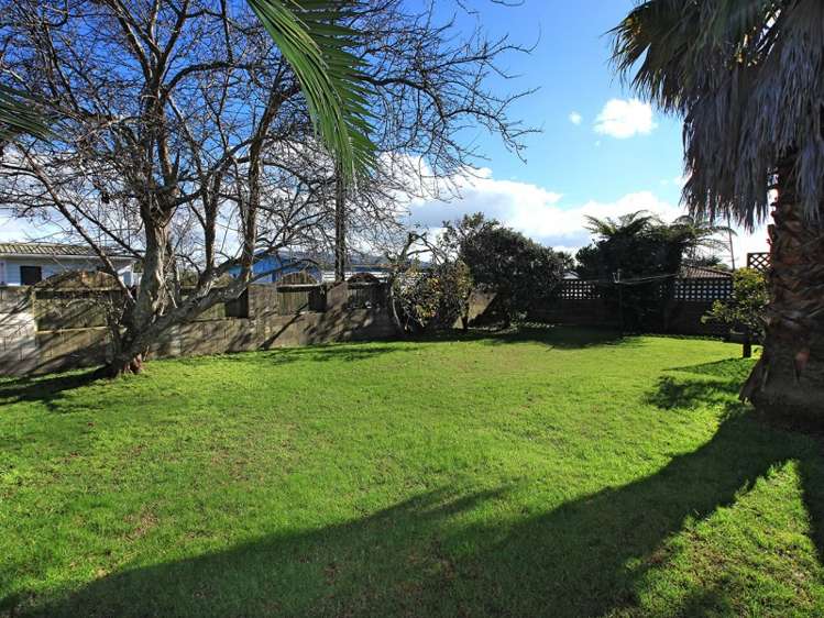 10 Royal View Road Te Atatu South_3