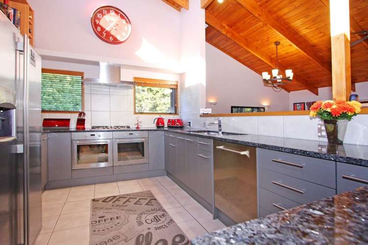 11 Calluna Crescent Totara Heights_3