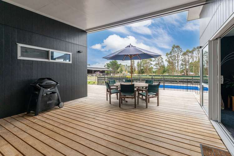 341 White Road Broadlands Forest_13