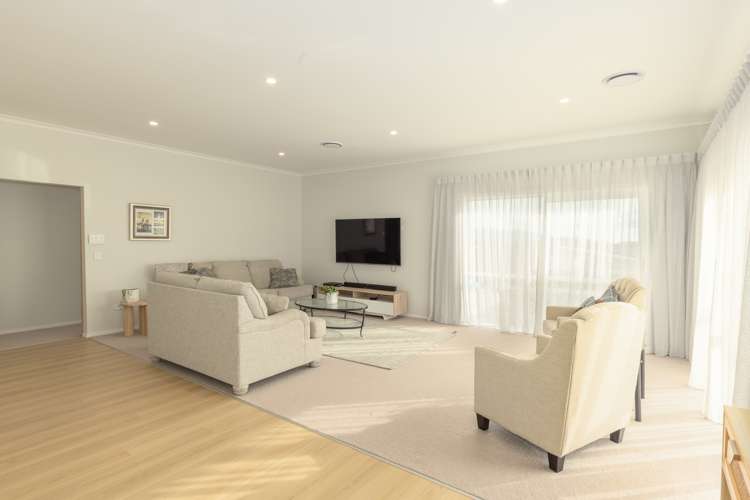 7 Karearea Avenue Waikanae_9