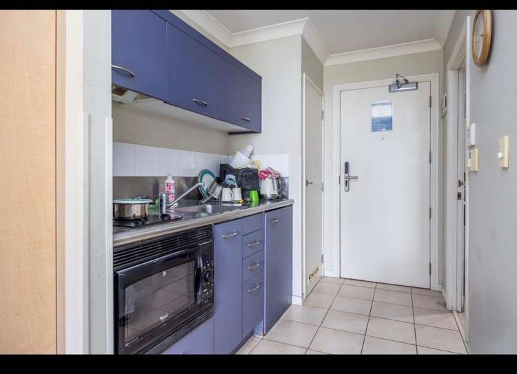 4C/100 Greys Avenue Auckland Central_6
