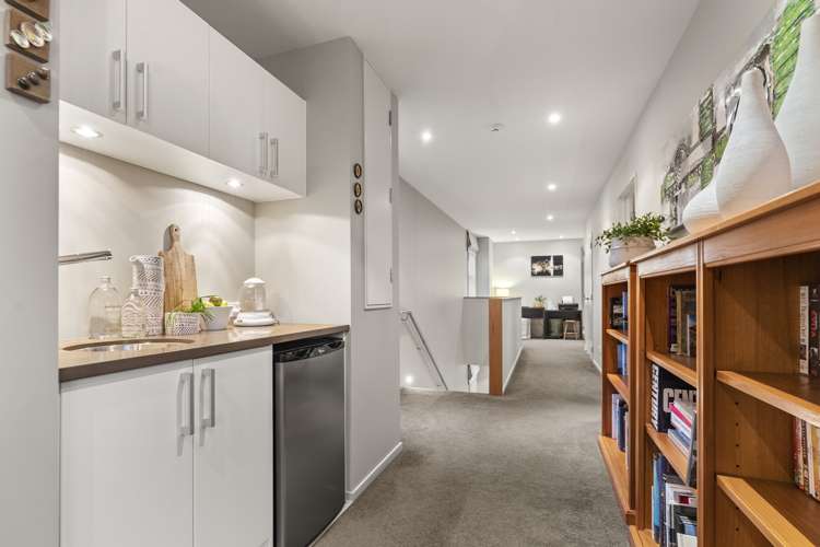 2a Rushden Terrace Red Beach_24