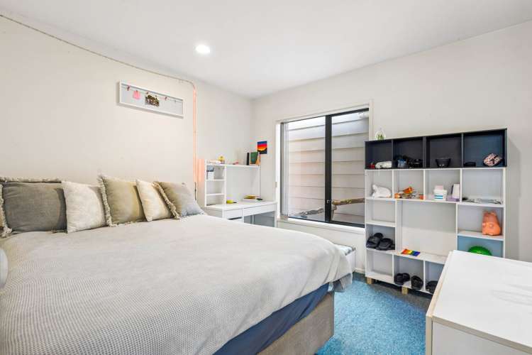 1 Carnoustie Drive Wattle Downs_13