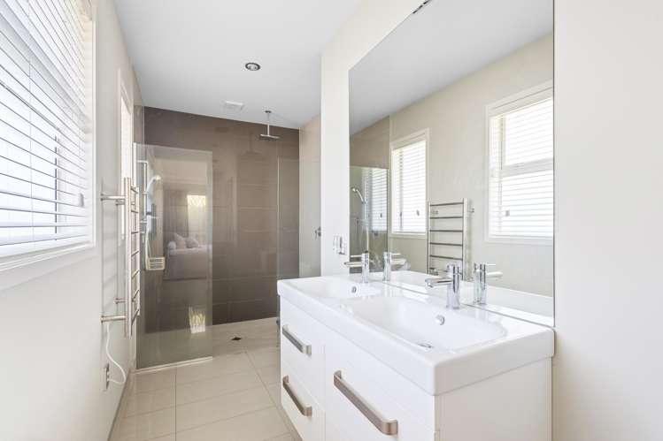 42 Mortlake Heights Pyes Pa_13