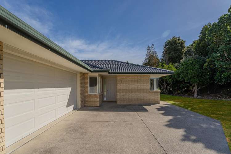 33 Hawk Hill Crescent Cooks Beach_27