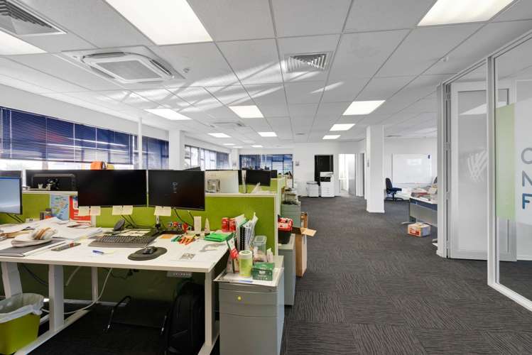 214 Devon Street East New Plymouth_13