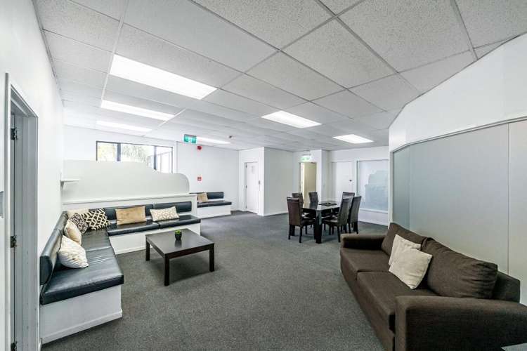 2/19 Ronwood Avenue City Centre_5