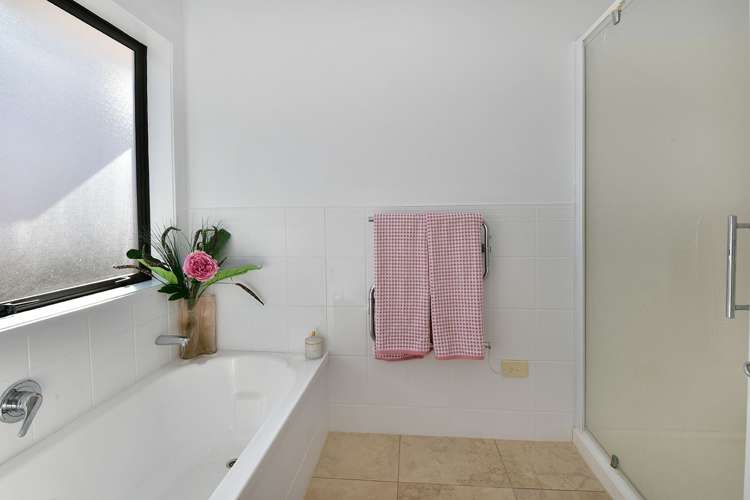 12 Bayview Park Lane Orewa_18