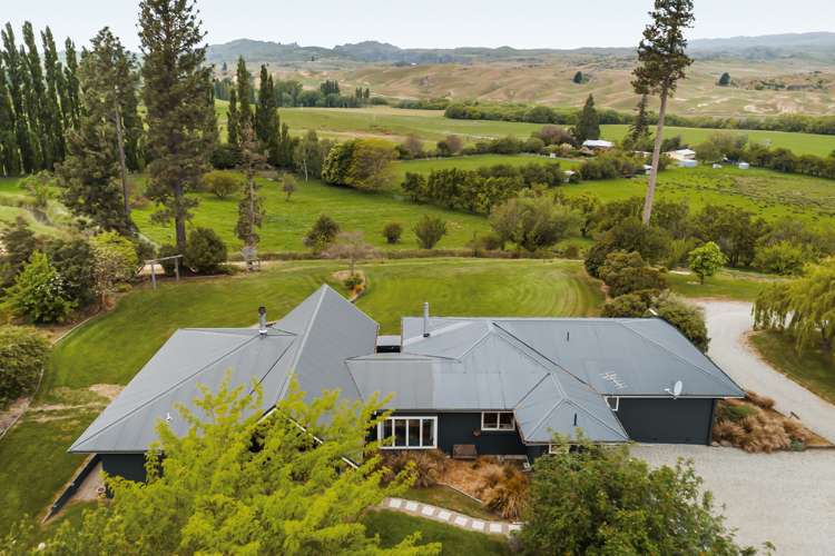 1457 Chatto Creek - Springvale Road Chatto Creek_14