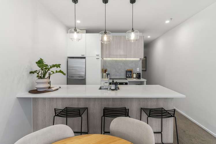 2D/62 Queen Street Auckland Central_3