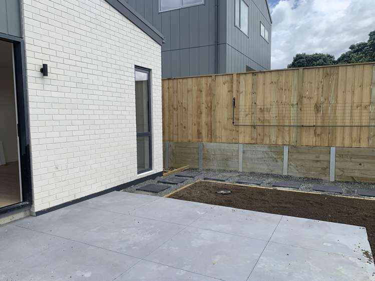 4 TORO PUKE LANE Beachlands_12