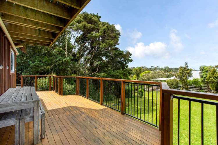 18 Dene Court Lane Greenhithe_29