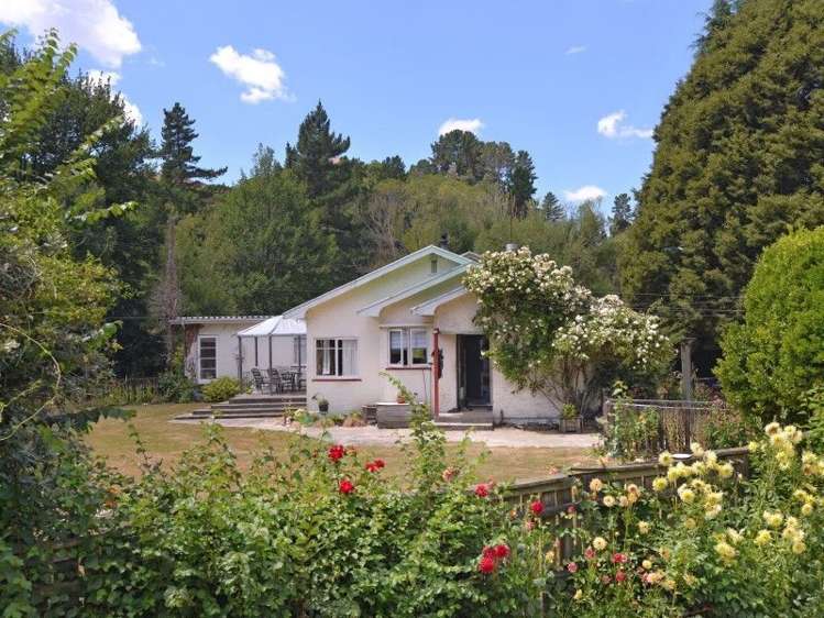 1639 Dovedale Road Woodstock_1