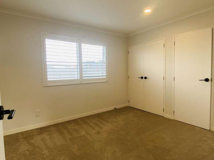 21 Hangar Lane 11428_14