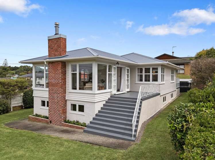 2 Stamford Park Road Mount Roskill_1