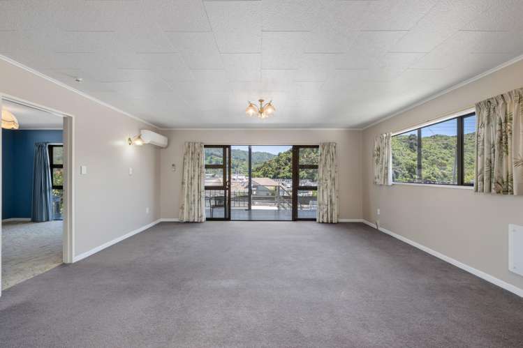 62 Waikawa Road Picton_23