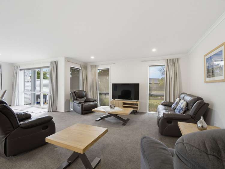1A Clifford Place Amberley_8