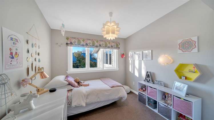 100 Idris Road Bryndwr_19