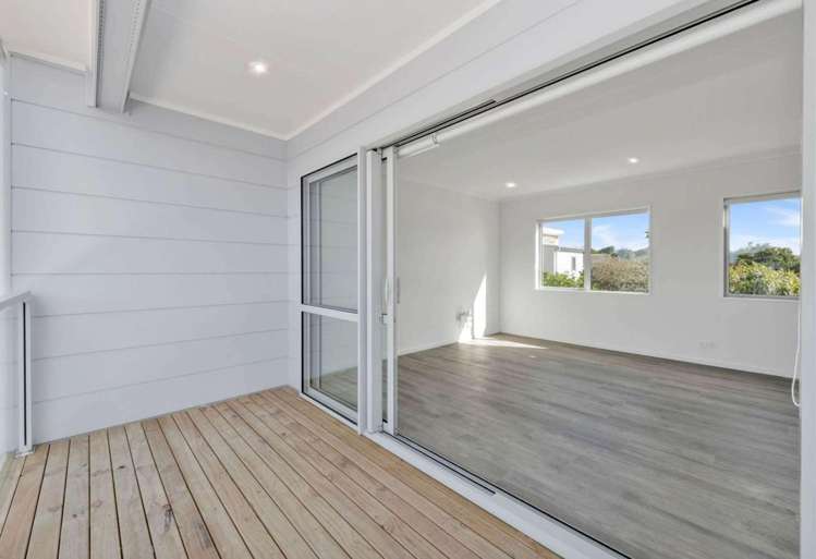 13B Sealord Place 2339_10