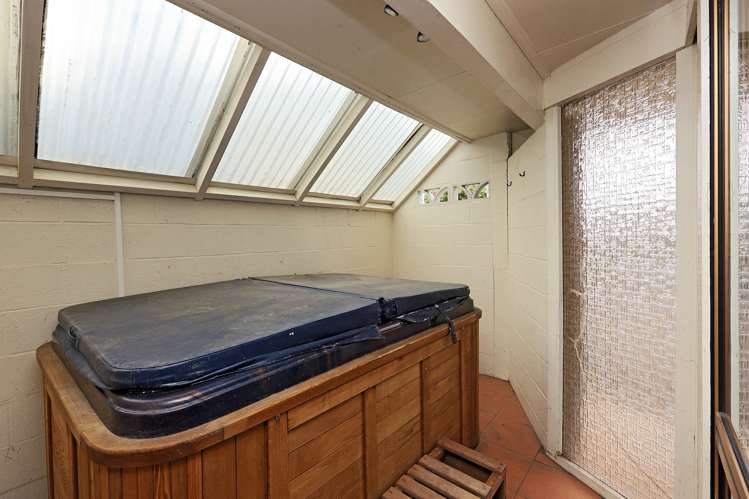 9 Wynyard Crescent Tamatea_16