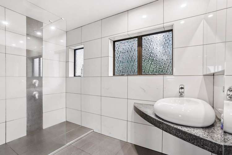 179 Parker Road Oratia_15