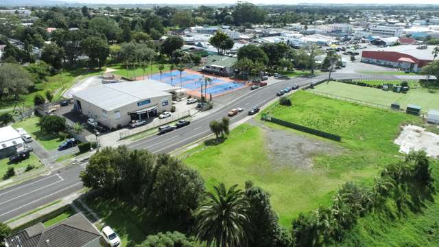 6 & 8a Matthews Ave Kaitaia_3