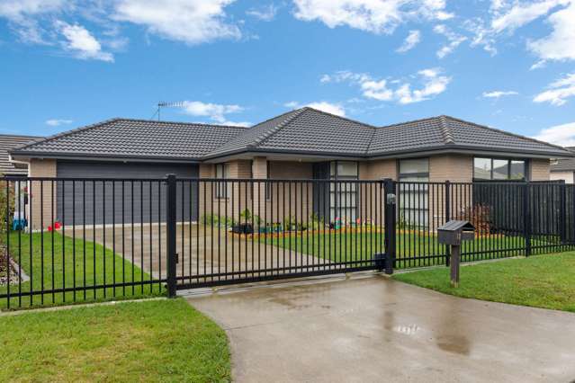 12 Astor Avenue Dinsdale_4