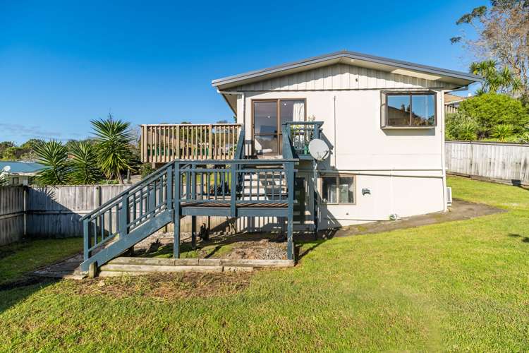 2/15 Armitage Road Wellsford_15