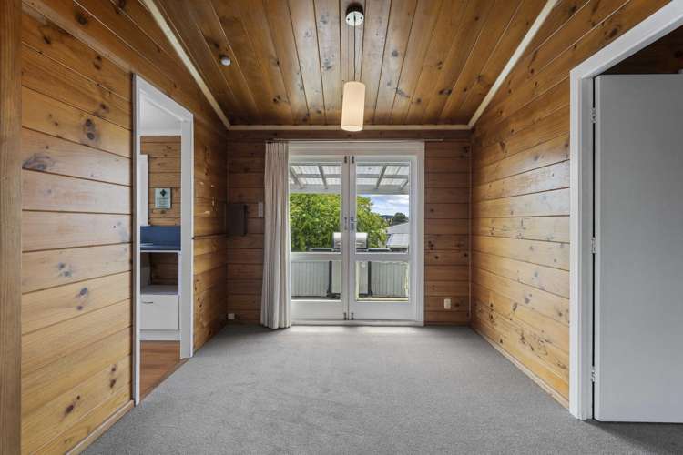 22 Hinemoa Avenue Taupo_7