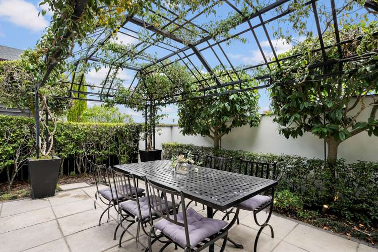 1/7 Rarangi Road St Heliers_13