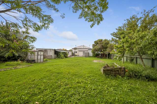 817 Lyell Street Akina_2