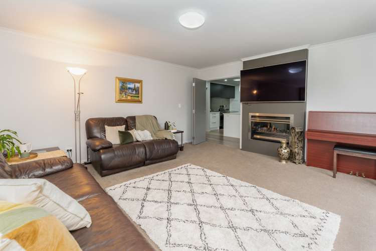 52 Aquila Crescent Rototuna North_11