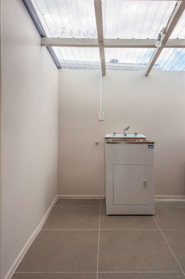 5 Solar Road Glen Eden_9