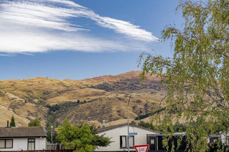 1b Antimony Crescent Cromwell_15