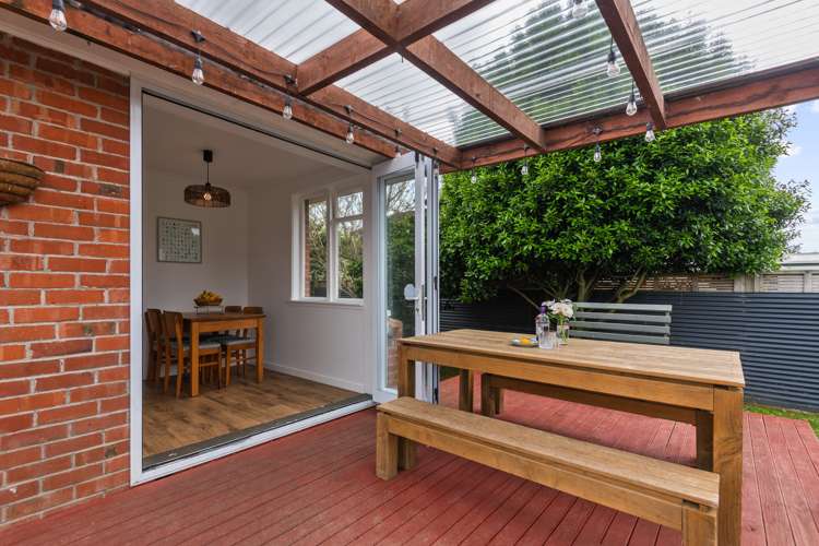 24 Leicester Street Terrace End_7