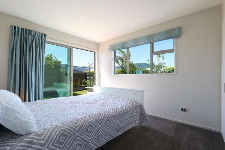 355 Princes Drive Britannia Heights_23
