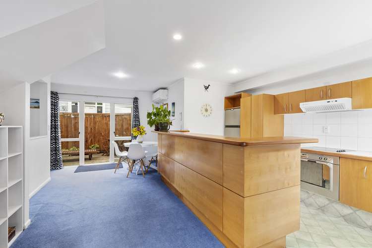 4/14A Glenmore Street Thorndon_8