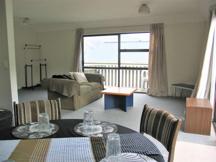 7/42 Hallenstein Street Queenstown_8