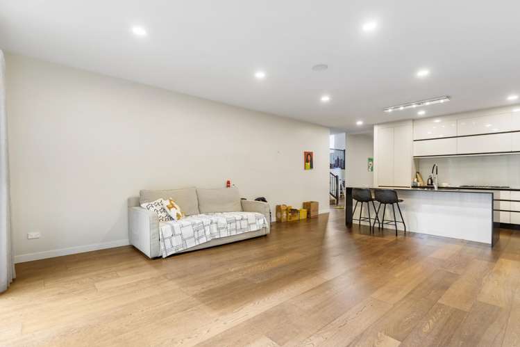 2 Para Close Fairview Heights_6