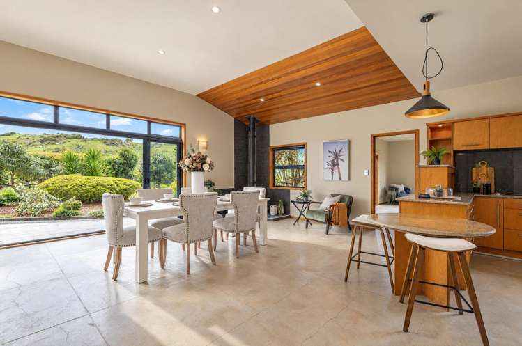 108A Skyhigh Road Hunua_10