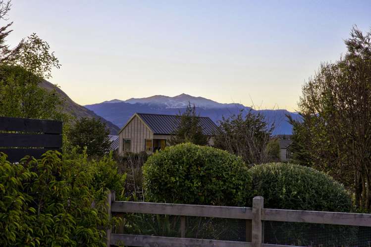 2 Aberdare Court Jack's Point_34