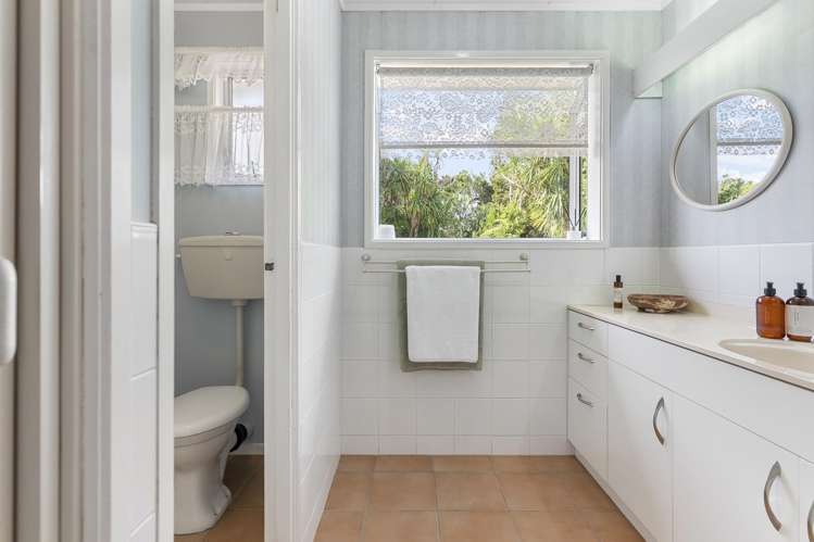 60 Park Hill Road Birkenhead_16