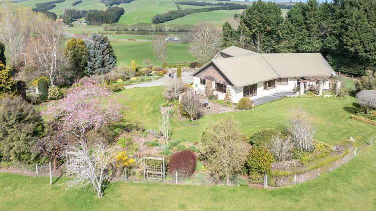 559 Waipahi Highway Mcnab_11